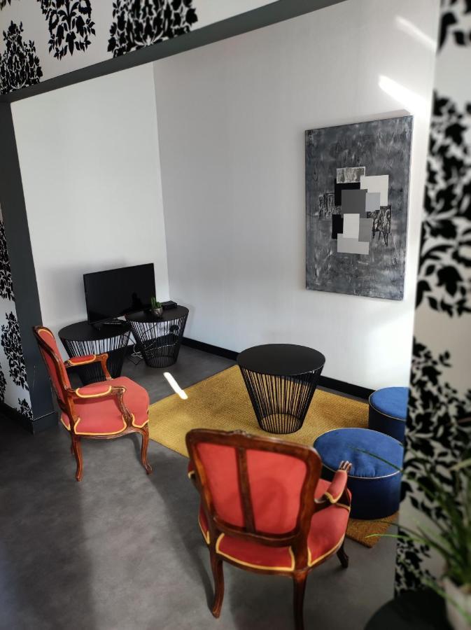 L'Amarante Chambres D'Hotes Ou Gite Citadin Theux Ngoại thất bức ảnh