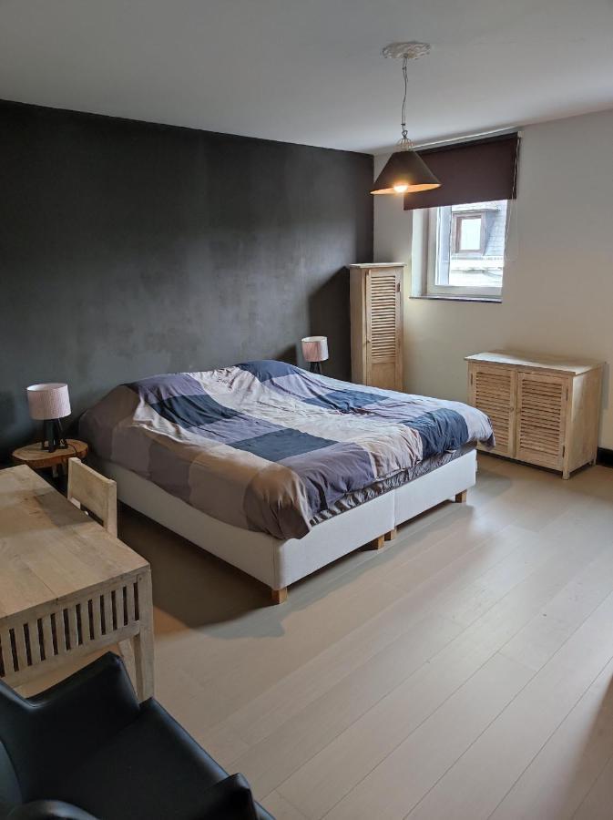 L'Amarante Chambres D'Hotes Ou Gite Citadin Theux Ngoại thất bức ảnh