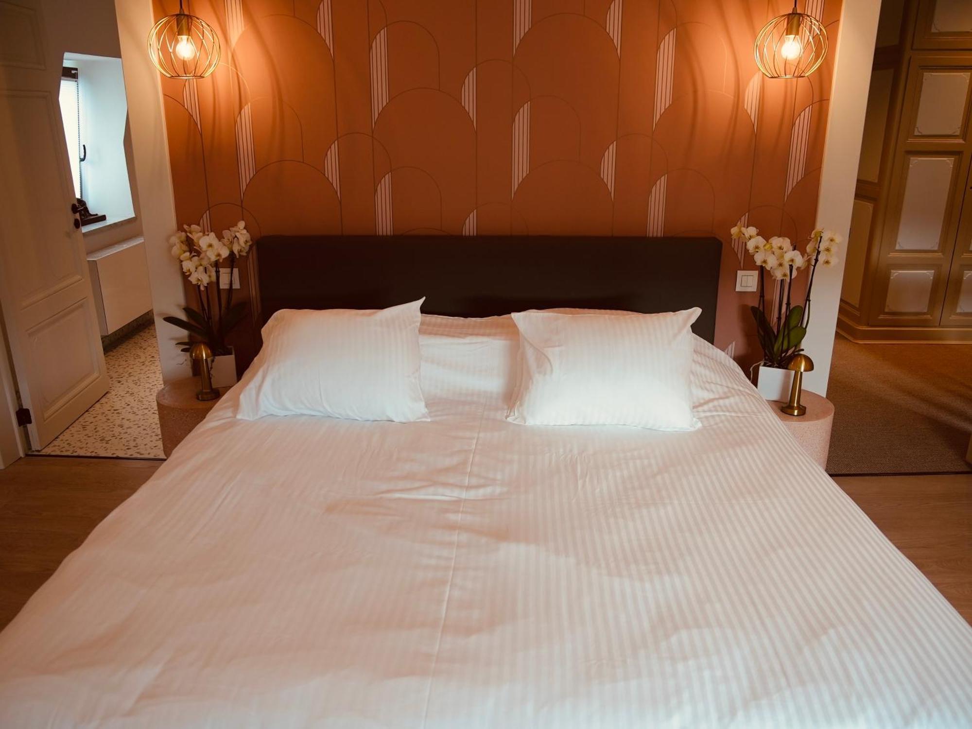 L'Amarante Chambres D'Hotes Ou Gite Citadin Theux Ngoại thất bức ảnh
