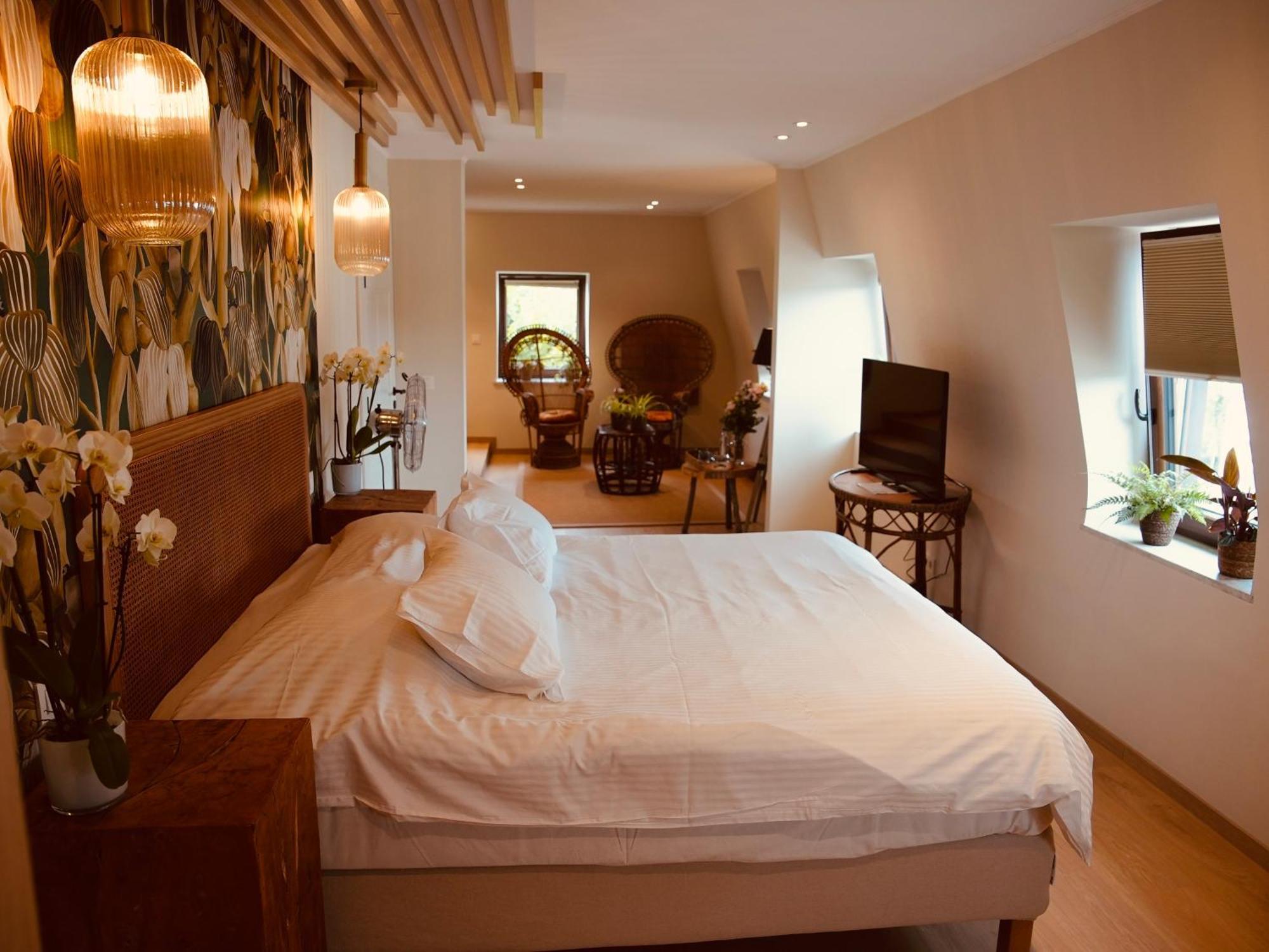 L'Amarante Chambres D'Hotes Ou Gite Citadin Theux Ngoại thất bức ảnh