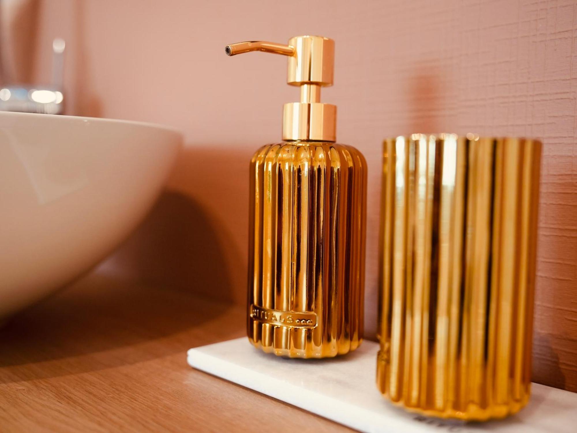 L'Amarante Chambres D'Hotes Ou Gite Citadin Theux Ngoại thất bức ảnh